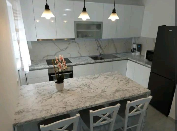 Apartman Hope Zmijavci Zewnętrze zdjęcie